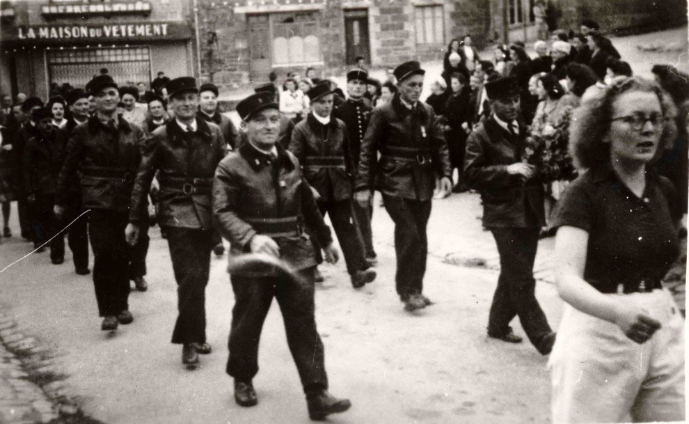 HISTORIQUE LIBE ROSTREN 7 POMPIERS.jpg