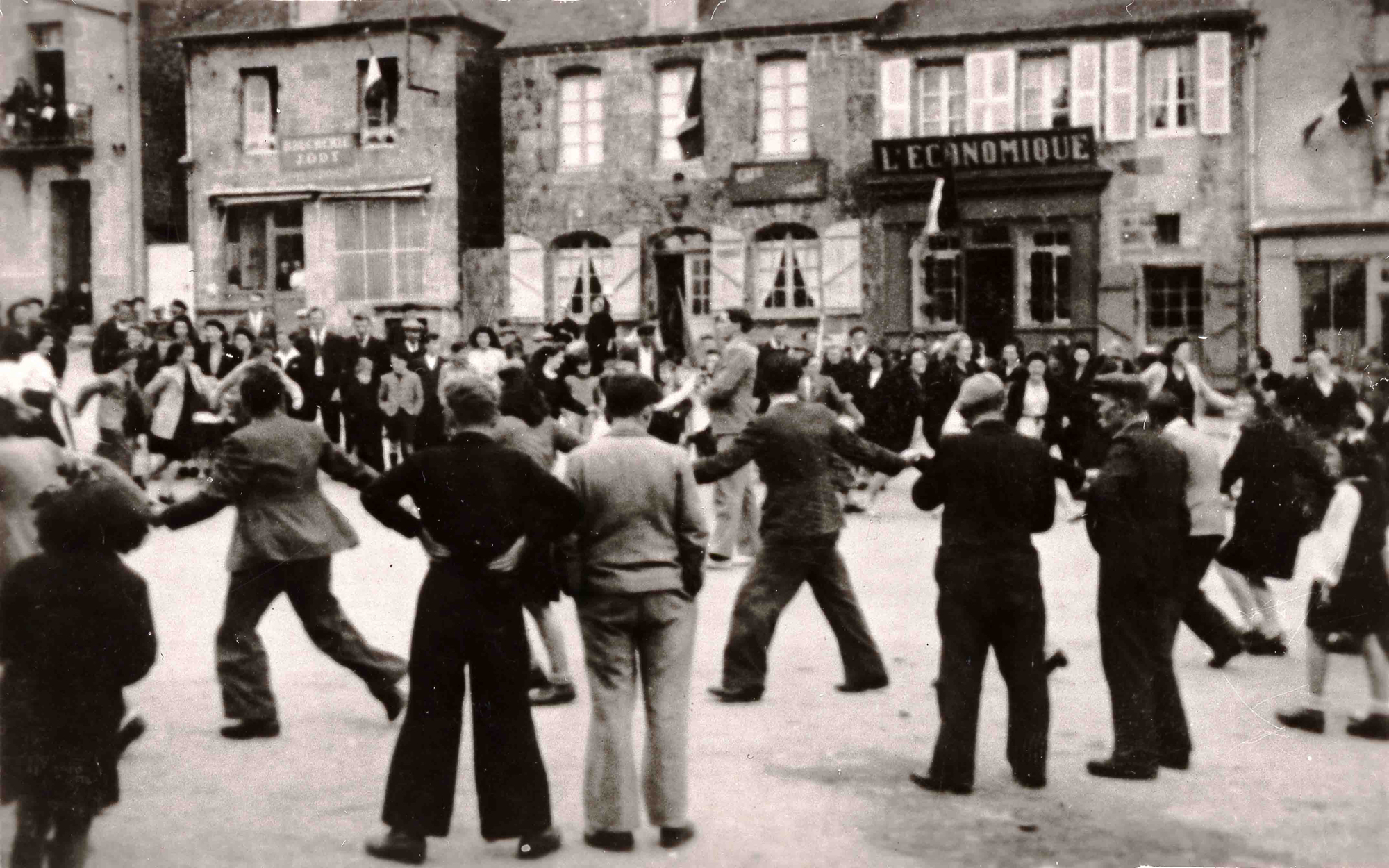 HISTORIQUE LIBE ROSTREN 28.jpg