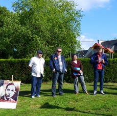 Hommage d'un jeune militant.JPG